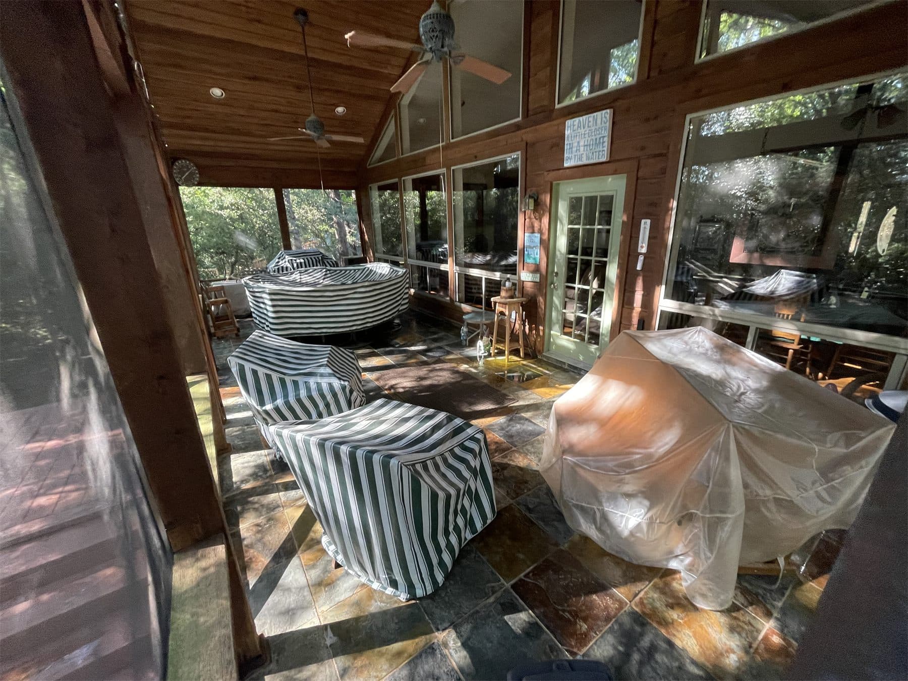 Clean screened deck floor after soft washing